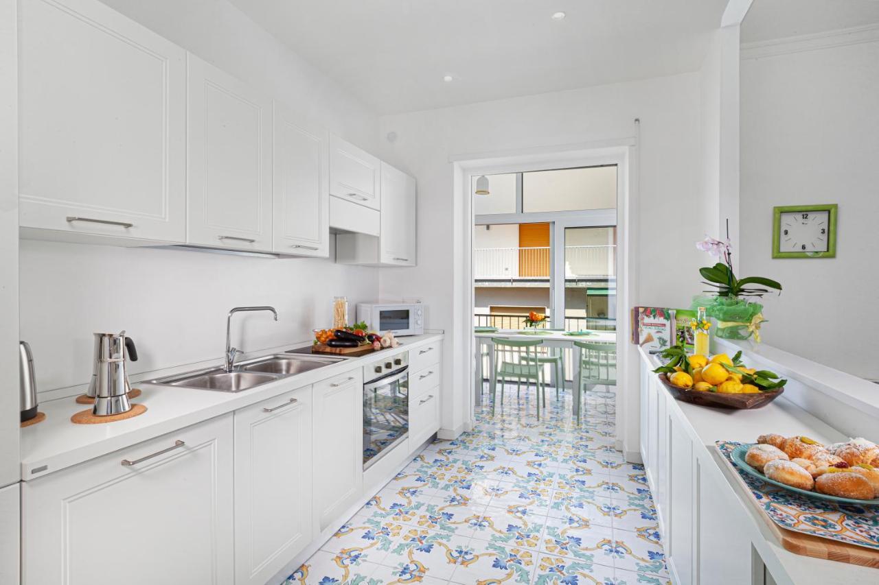Estate4Home - Casa Maridea Сорренто Екстер'єр фото