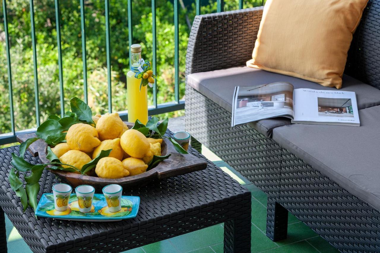 Estate4Home - Casa Maridea Сорренто Екстер'єр фото