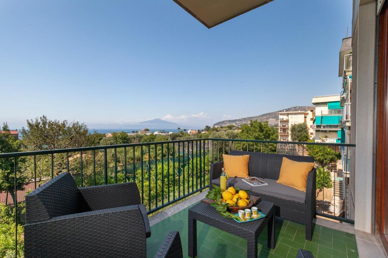 Estate4Home - Casa Maridea Сорренто Екстер'єр фото