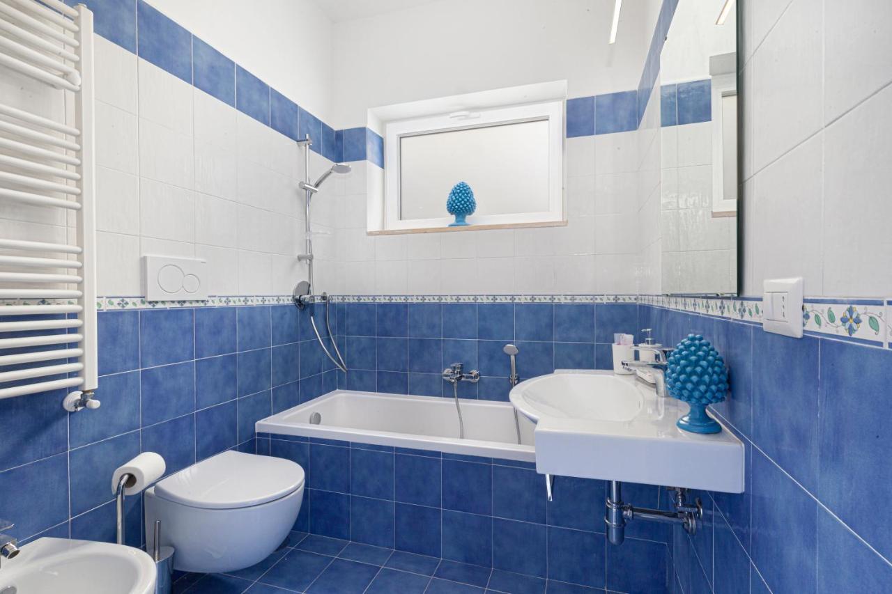 Estate4Home - Casa Maridea Сорренто Екстер'єр фото
